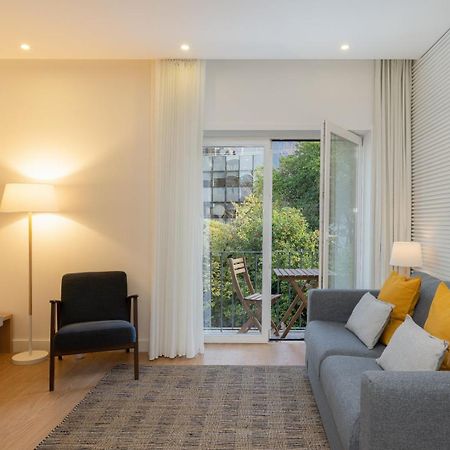 Guestready - Modern 2-Bedroom Apt In Cedofeita ปอร์โต ภายนอก รูปภาพ