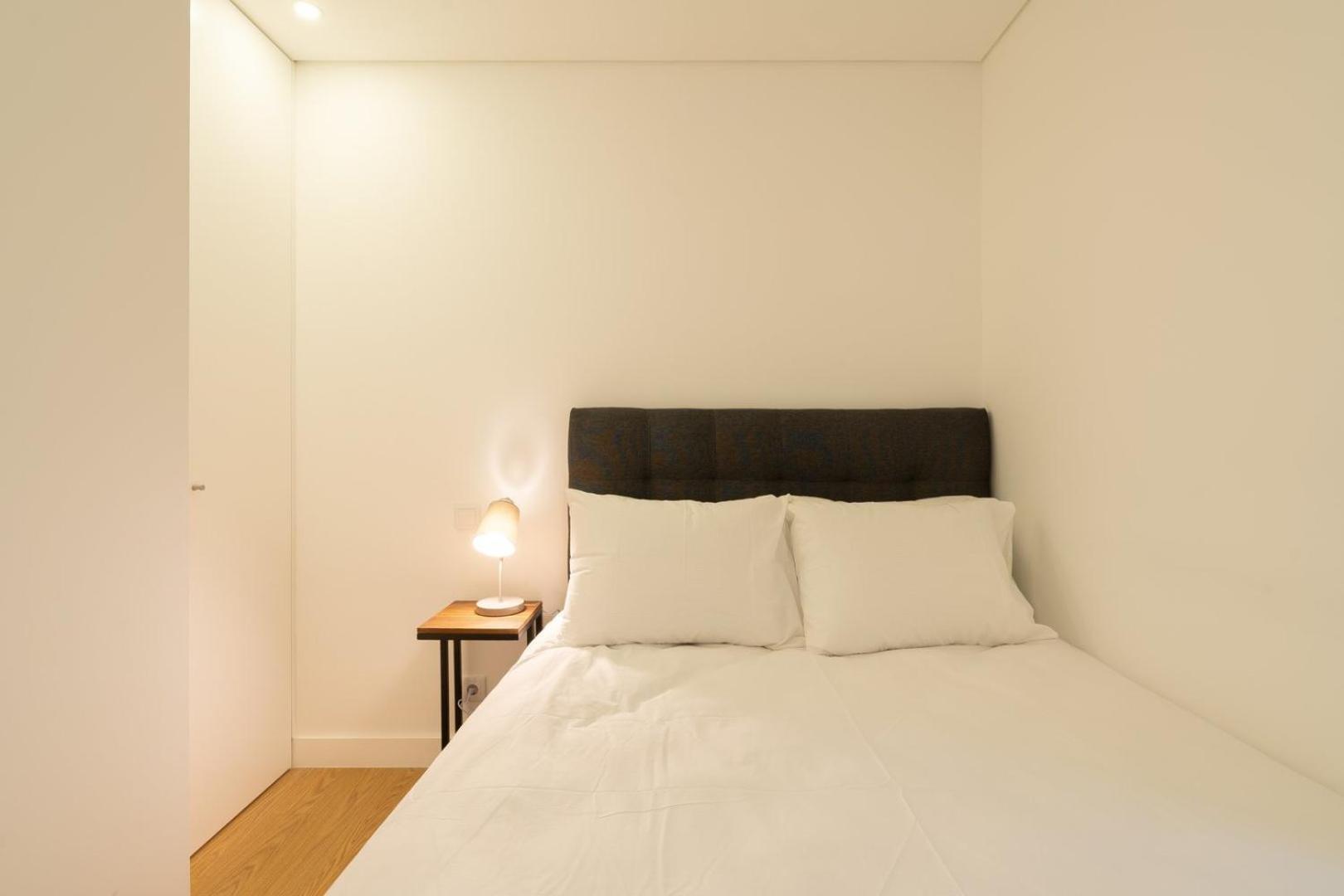 Guestready - Modern 2-Bedroom Apt In Cedofeita ปอร์โต ภายนอก รูปภาพ